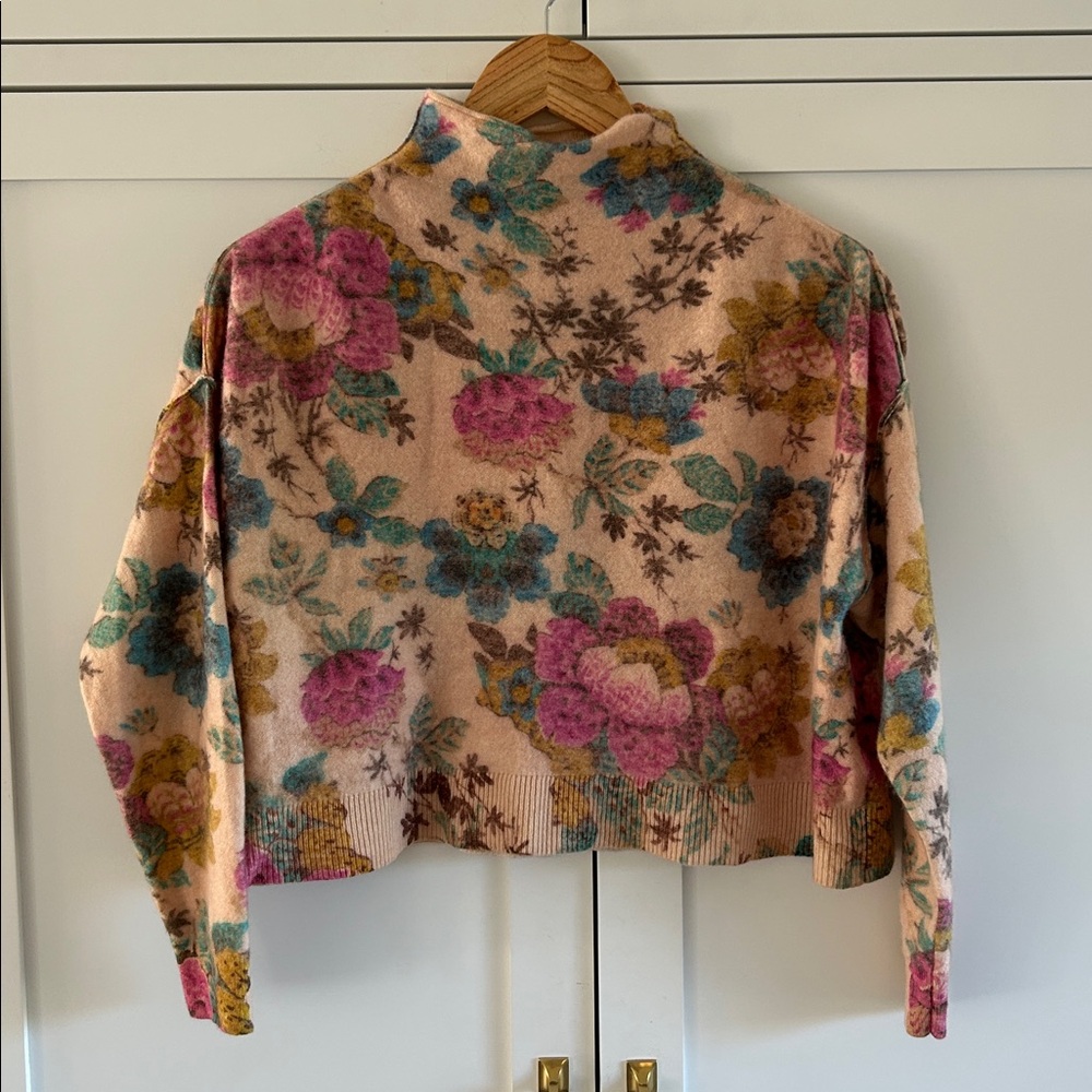 Pilcro Anthropologie Cashmere Cropped Floral Alani Sweater Funnel Mock neck Sz M